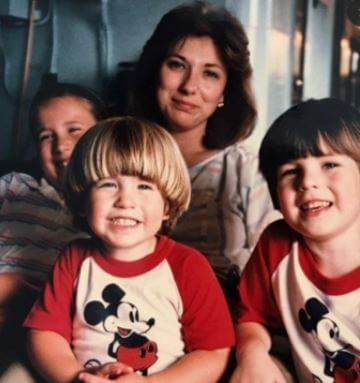 Scott Evans with his mother and siblings while young.